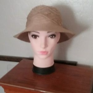 Tan Hat